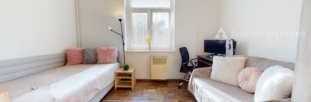 REALITNÉ IMPÉRIUM ponúka priestranný 2 izbový byt v blízkosti VIVO, CENTRAL, LAKESIDE Park + BONUS obrovský uzavretý súkromný dvor