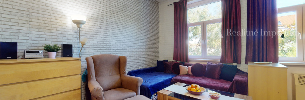 REALITNÉ IMPÉRIUM ponúka priestranný 2 izbový byt v blízkosti VIVO, CENTRAL, LAKESIDE Park + BONUS obrovský uzavretý súkromný dvor