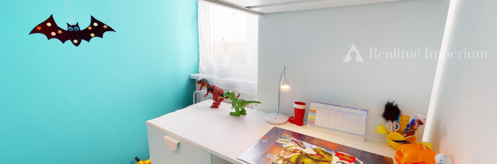 Vyšperkovaný 4 izbový byt na začiatku Petržalky na predaj