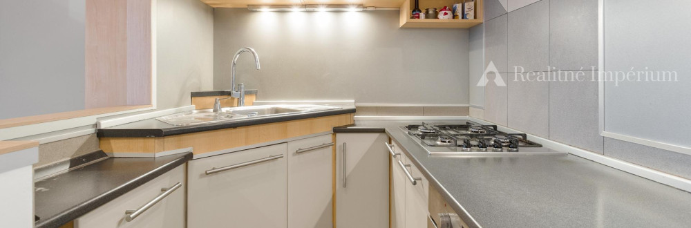 3 izbvý byt s výhľadom na hrad