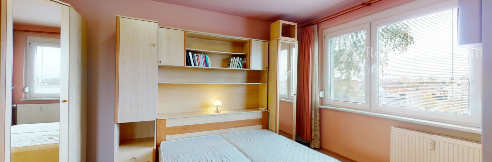 1 a pol izbový byt s obrovskou pivnicou vhodný na prenájom alebo AirBnB