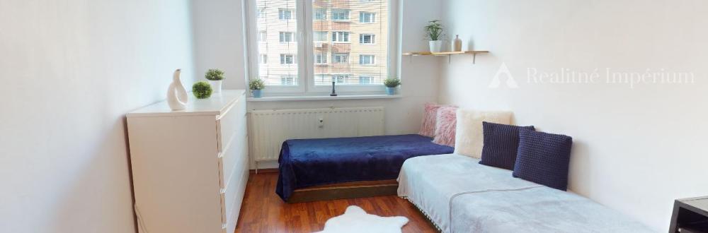 ZNOVU V PONUKE Veľký 3 izbový byt v petržalke