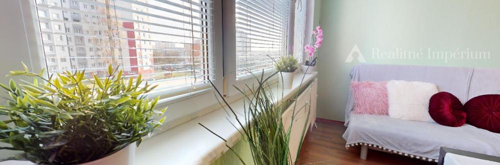 ZNOVU V PONUKE Veľký 3 izbový byt v petržalke