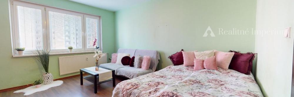 ZNOVU V PONUKE Veľký 3 izbový byt v petržalke