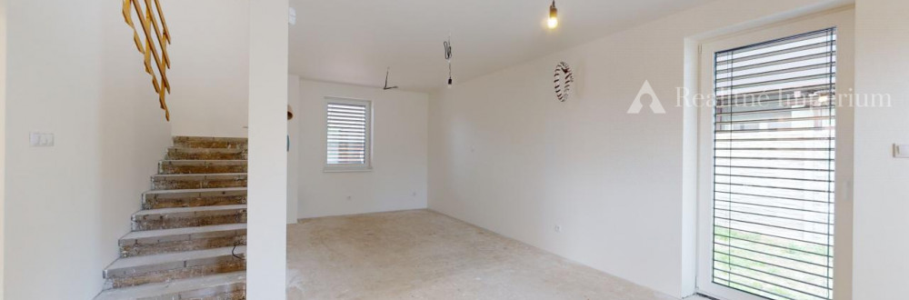 5 izbový rodinný dom v súkromnej časti Mokráň Záhon