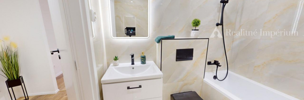 PREDANÉ - Moderná garsónka v Bratislave: Kúpte si luxusné bývanie za dostupnú cenu!