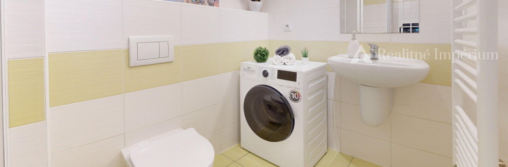 PREDANÉ - Moderná garsónka pri jazere Draždiak