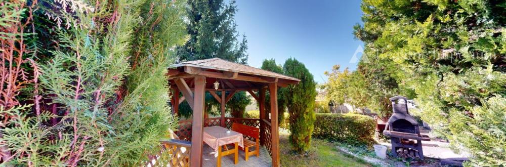 Útulný 4 izbový domček v retro štýle