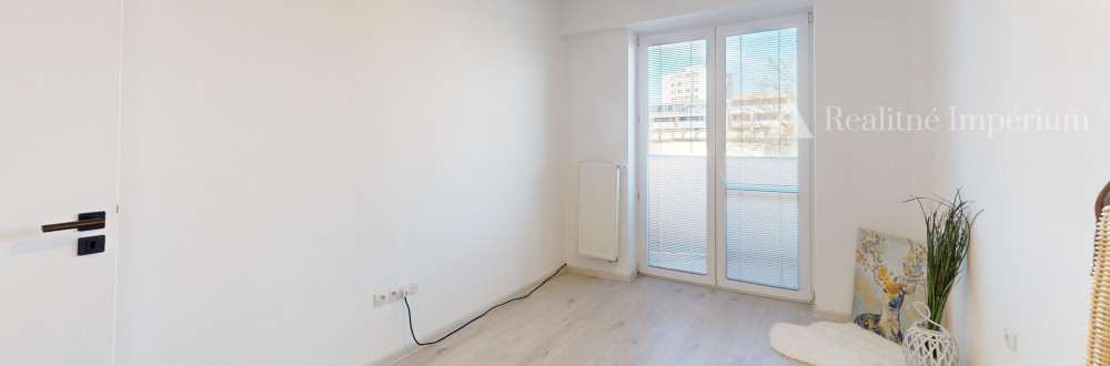 TOP PONUKA prenájmu priamo v CENTRE SENCA