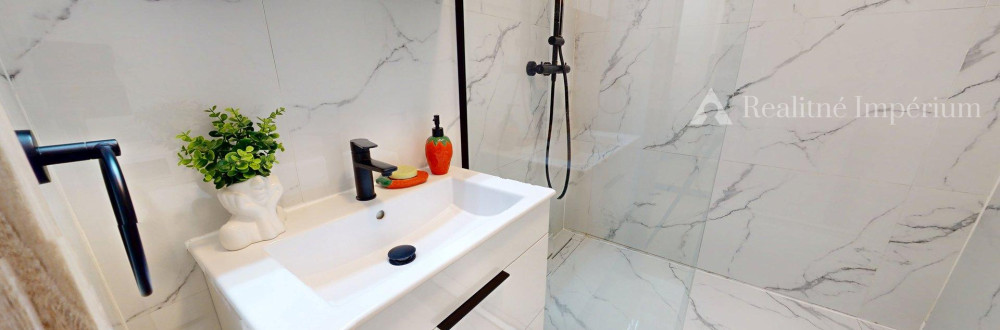 TOP MAKLÉR ponúka 4-izbový byt po kompletnej prerábke