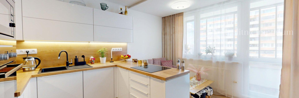 TOP MAKLÉR ponúka 4-izbový byt po kompletnej prerábke