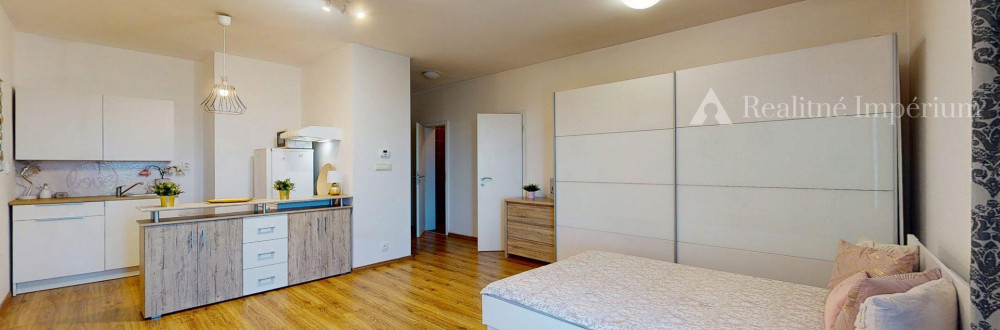 TOP MAKLÉR ponúka Garsónku pri Draždiaku – spojenie prírody a moderného bývania