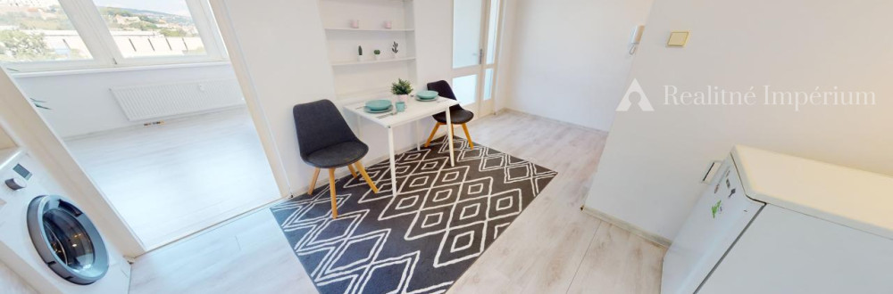 TOP MAKLÉR ponúka byt s výhľadom na HRAD, UFO a STARÉ MESTO - vhodné na AIRBNB